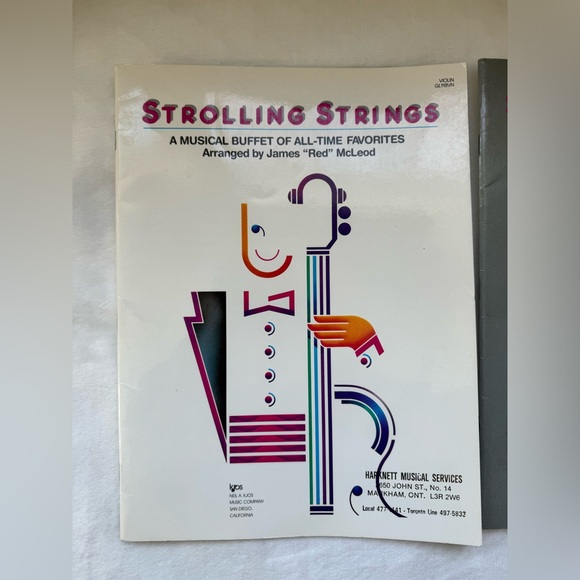 Strolling Strings violin music books - Picture 2 of 11